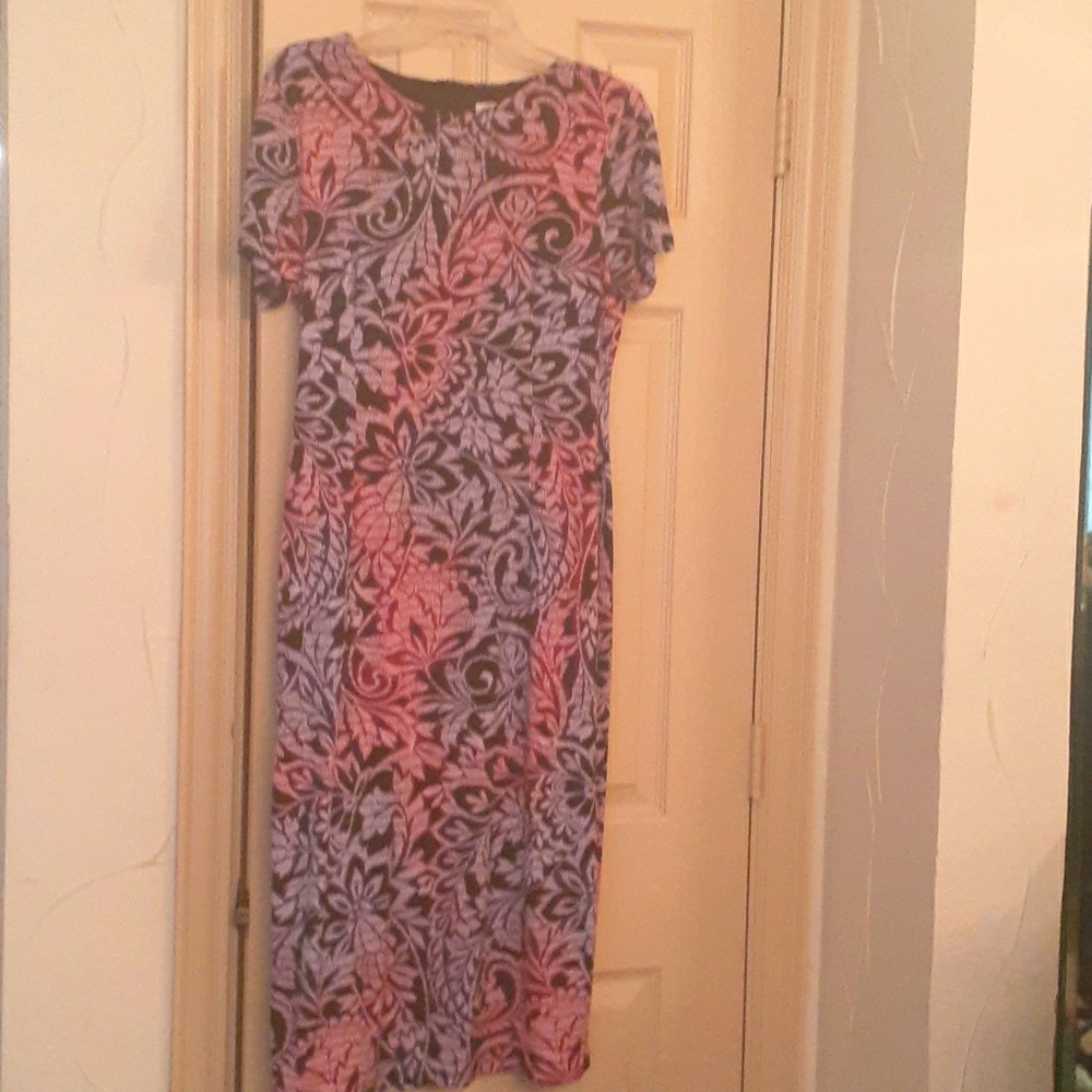 Short sleeve midi